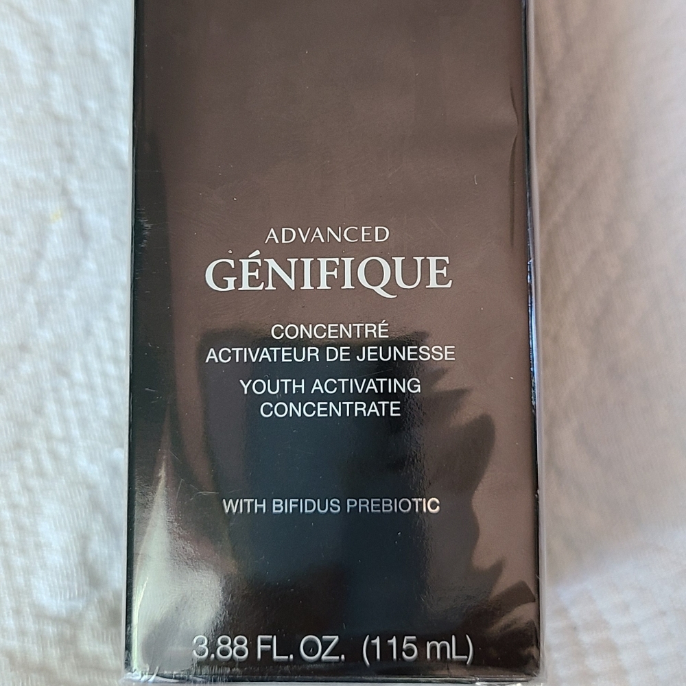 ADVANCED GÉNIFIQUE SERUM WITH BIFIDUS PREBIOTIC